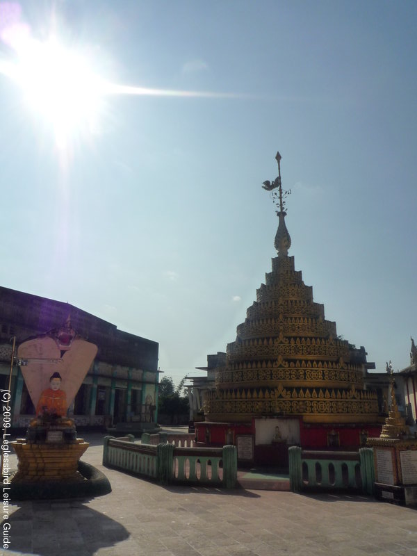 Shwemawdaw Pagoda19